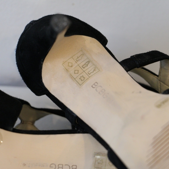 Black High Heels - Picture 8 of 8